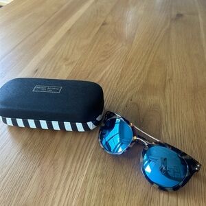 Henri Bendel tortoise sunglasses